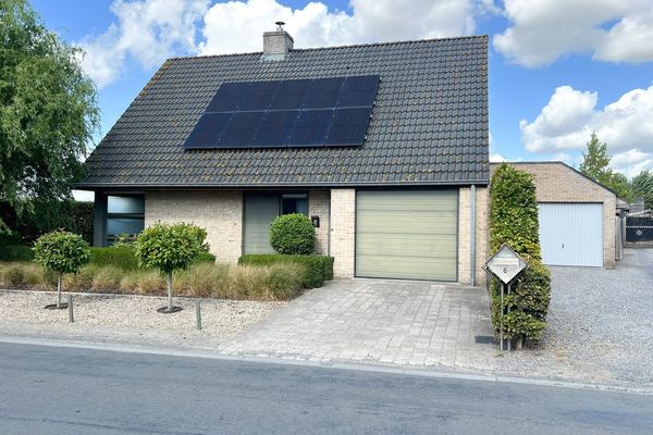 Huis
                                te koop
                                in Torhout