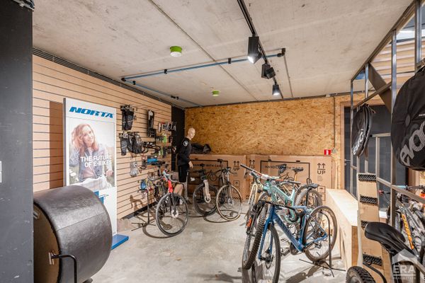 Commercieel te koop / Houthalen-Helchteren