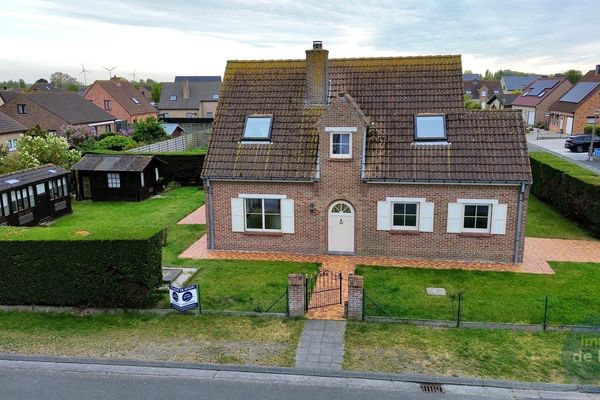 Villa
                            te koop in Westende