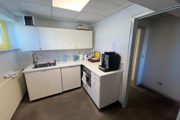 Industrieel te koop / Hasselt