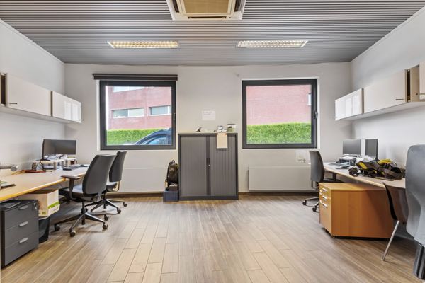 Kantoor te koop / Zwijnaarde