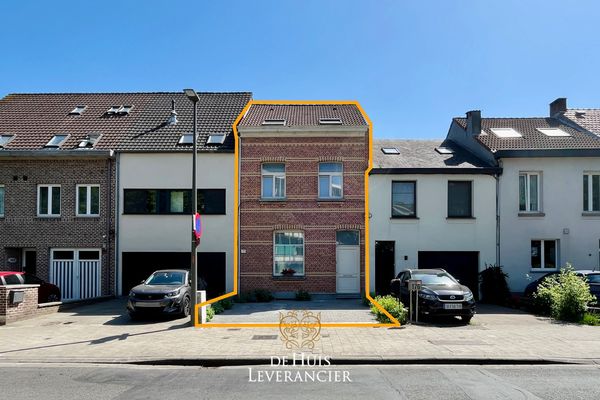 Burgerwoning
                            te koop in Wilrijk