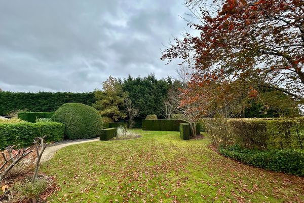 Huis te koop / Blanden