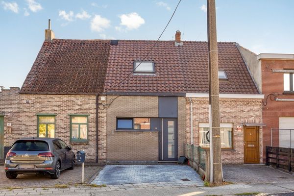 Huis
                                verkocht in Laarne
