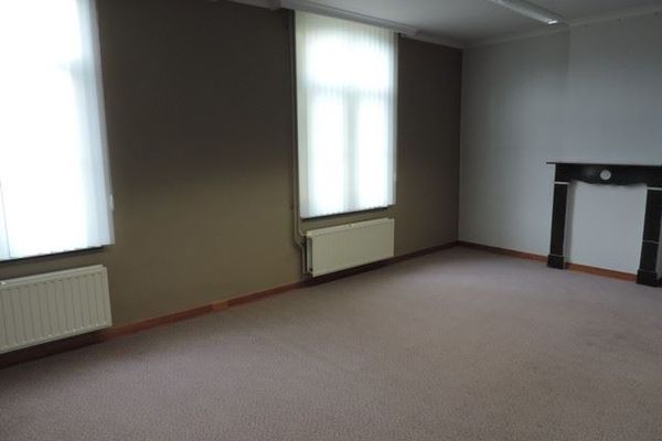 Commercieel verhuurd / Paal