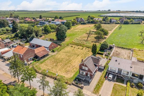 Bouwgrond
                            te koop in Velm