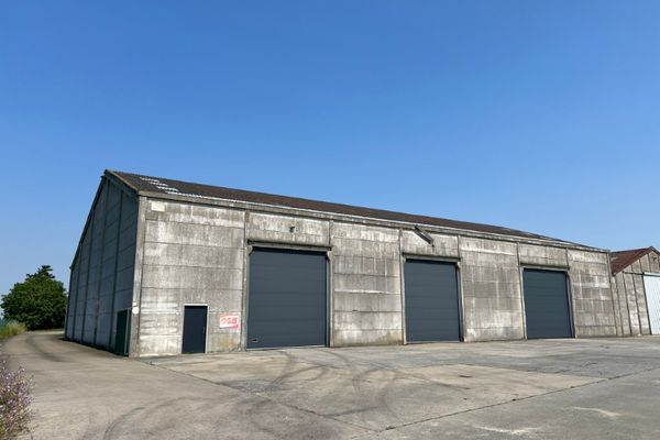 Magazijn
                                te huur in Diksmuide