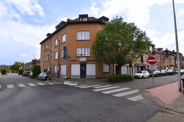 Estate main image