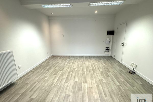 Commercieel te huur / Wellen