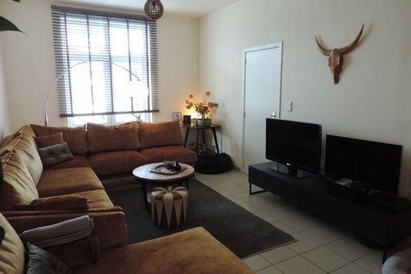 Huis verhuurd / Paal