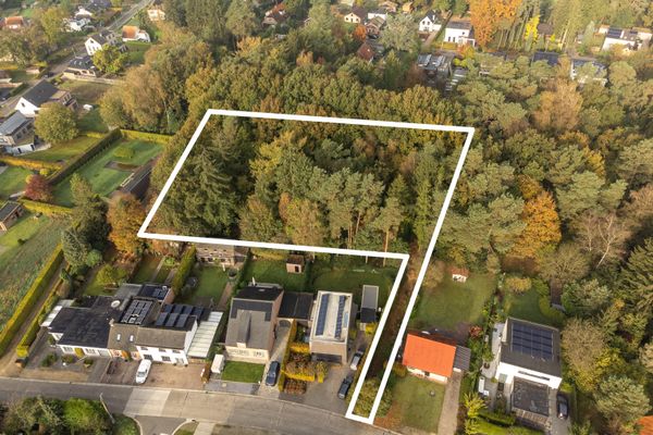Bouwgrond
                            te koop in Zoersel