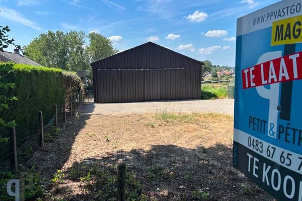 Magazijn
                            verkocht in Zwalm