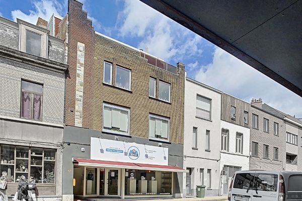 Opbrengsteigendom
                                verkocht in Gent