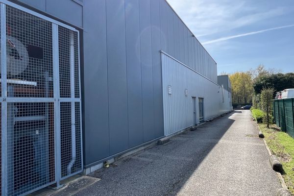 Industrieel te koop / Genk