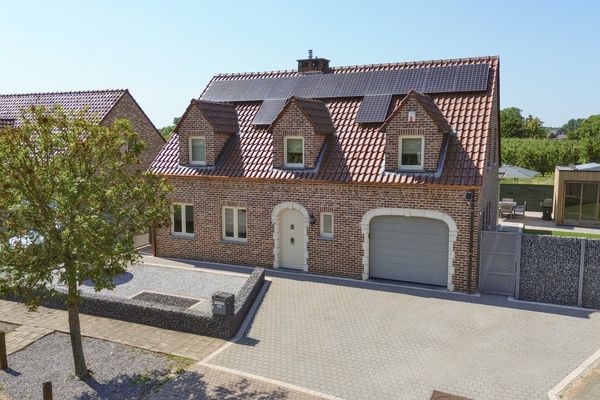 Huis
                                te koop
                                in Kortessem