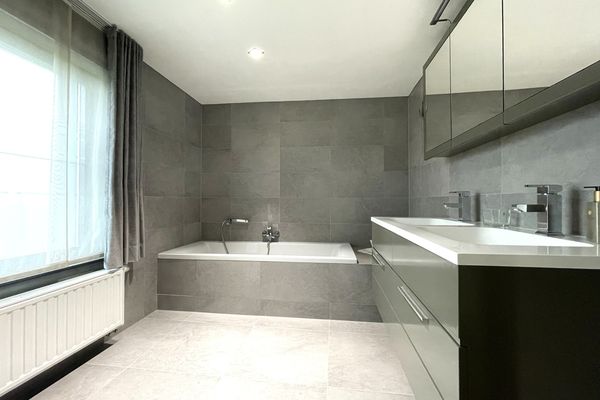 Huis te huur / Stevoort