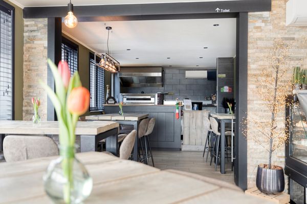 Commercieel te koop / Pelt