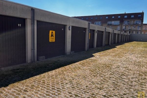Garage
                            te koop in Bredene