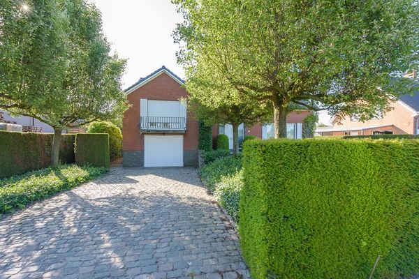 Huis
                                te koop
                                in Otegem