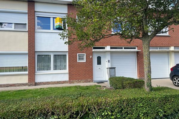 Huis
                                te koop
                                in Torhout