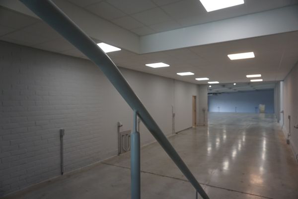 Commercieel te huur / Paal