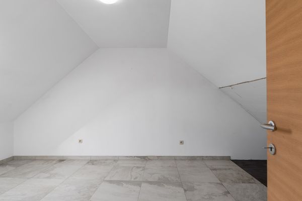 Commercieel te koop / Maasmechelen