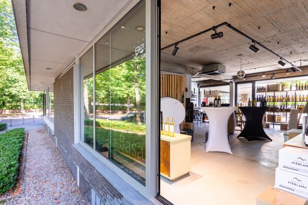 Commercieel te koop / Brasschaat