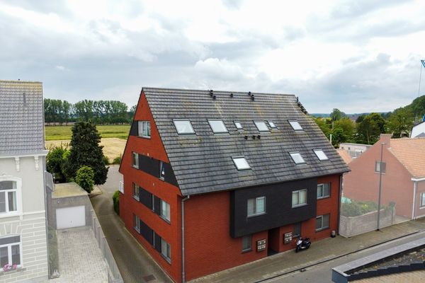 Appartement
                                verhuurd
                                in Sint-Laureins