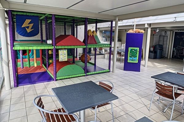 Commercieel te koop / Koersel