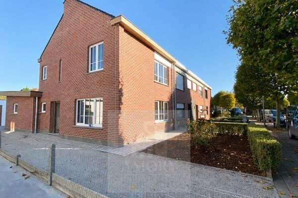 Huis
                                verkocht
                                in Deerlijk