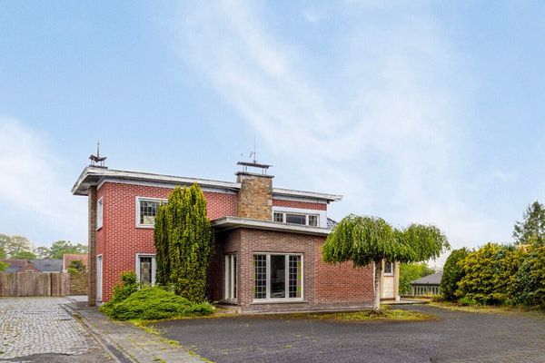 Huis
                            verkocht in Kluisbergen