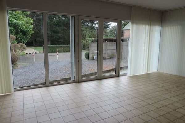 Commercieel verhuurd / Paal