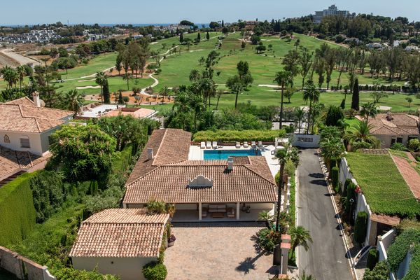 Villa te koop in Benahavis