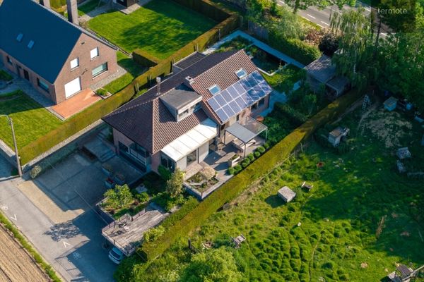 Villa
                            te koop in Anzegem