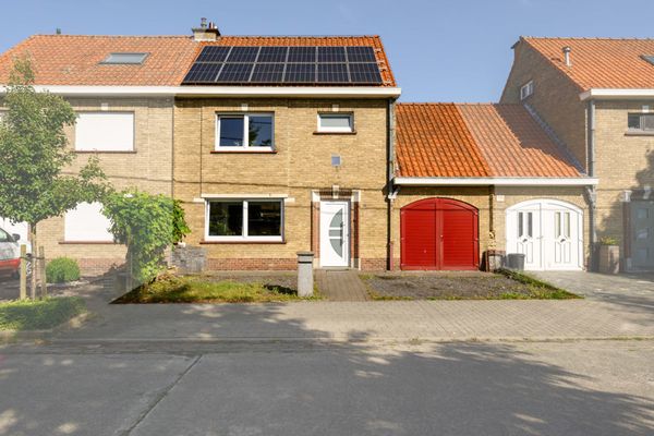 Huis
                                verkocht
                                in Meulebeke