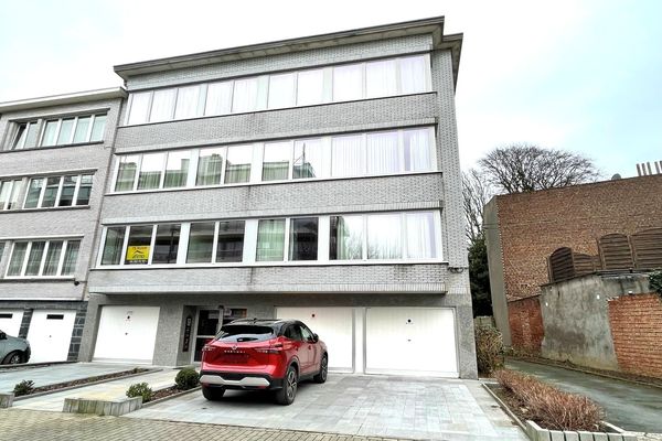 Estate main image
