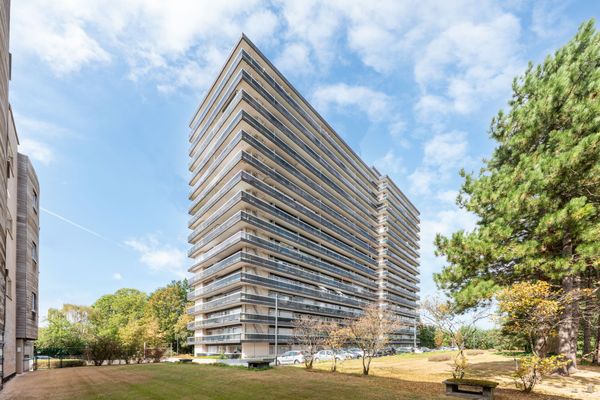 Appartement
                                te koop
                                in Merksem