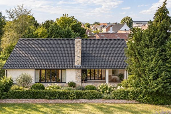 Huis
                                te koop
                                in Wielsbeke