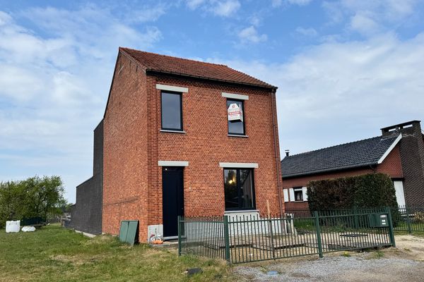 Huis
                                te koop
                                in Genk