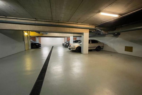 Garage te koop / Hasselt