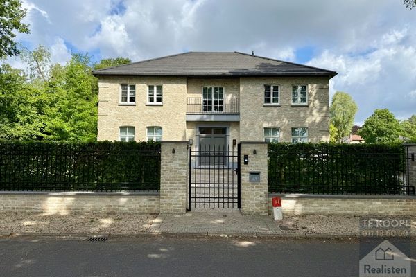 Villa
                            te koop in Genk