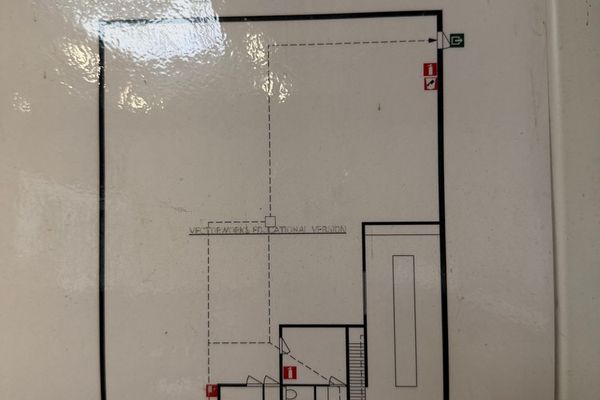 Industrieel te koop / Genk