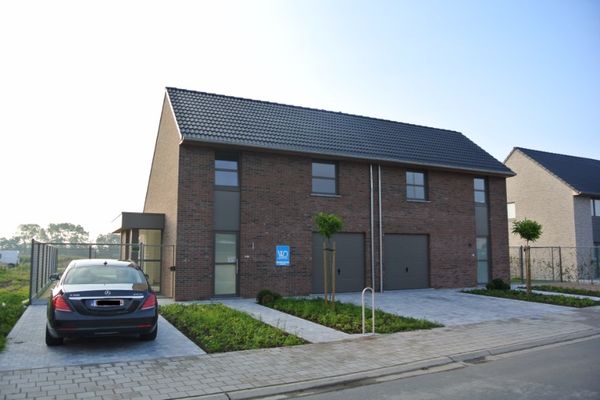Project
                                gerealiseerd
                                in Roeselare