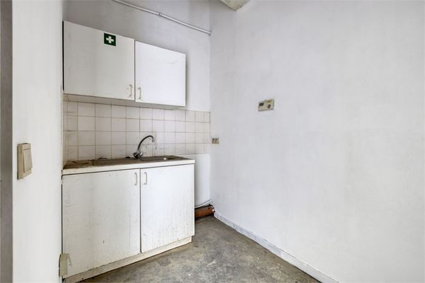 Commercial a louer / Tongres