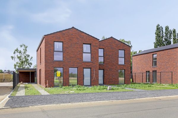 Project
                                te koop
                                in Opgrimbie