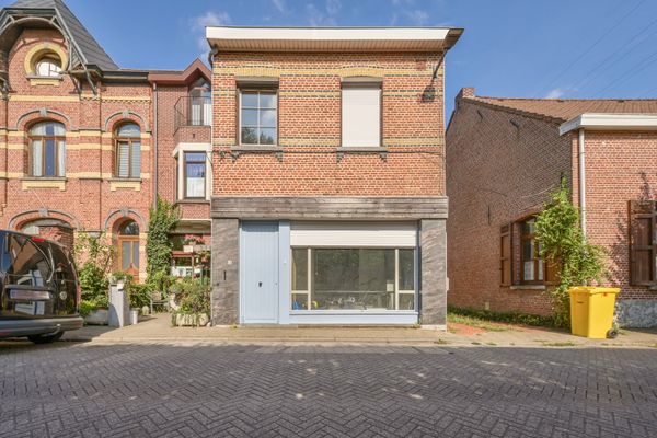 Commercieel
                                te koop
                                in Bornem