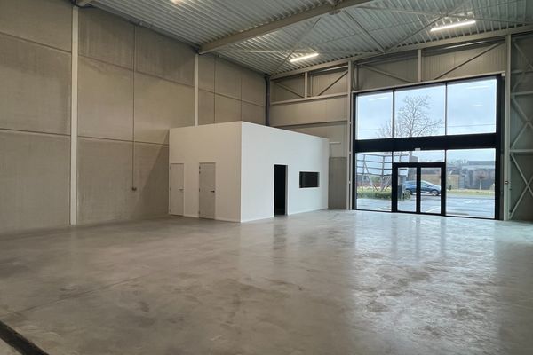 Industrieel te huur / Hasselt
