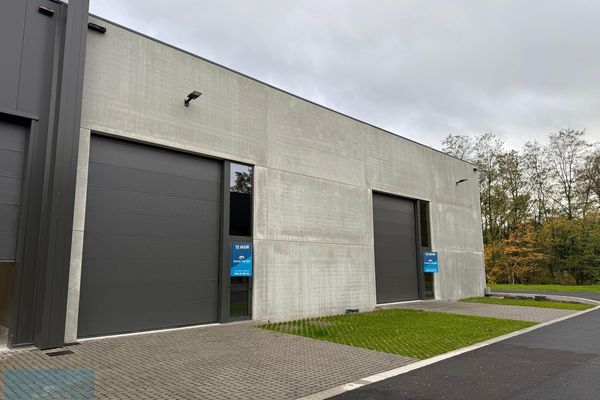 Bedrijfsgebouw
                            te huur in As