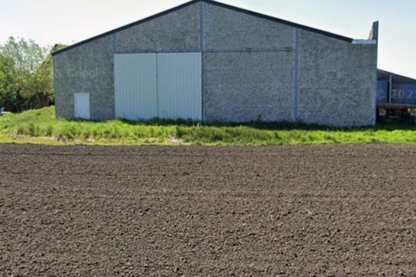 Commercieel
                                te huur
                                in Leffinge