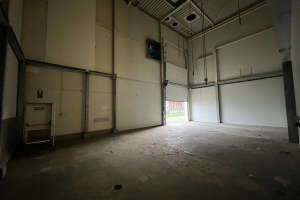 Industrieel te huur / Maasmechelen